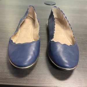 Kelly & Katie leather flats